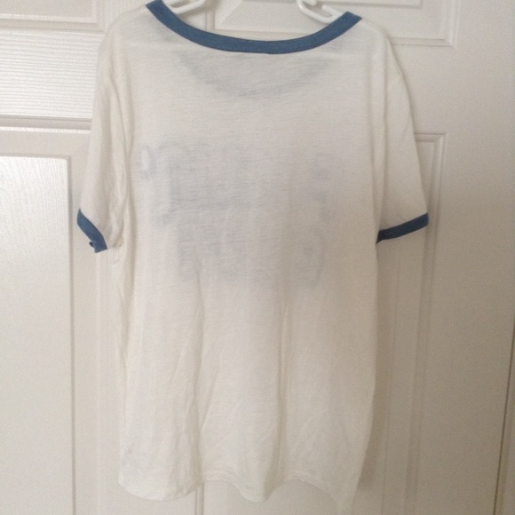 Feelin' Alive Ringer Tee - Picture 2 of 2